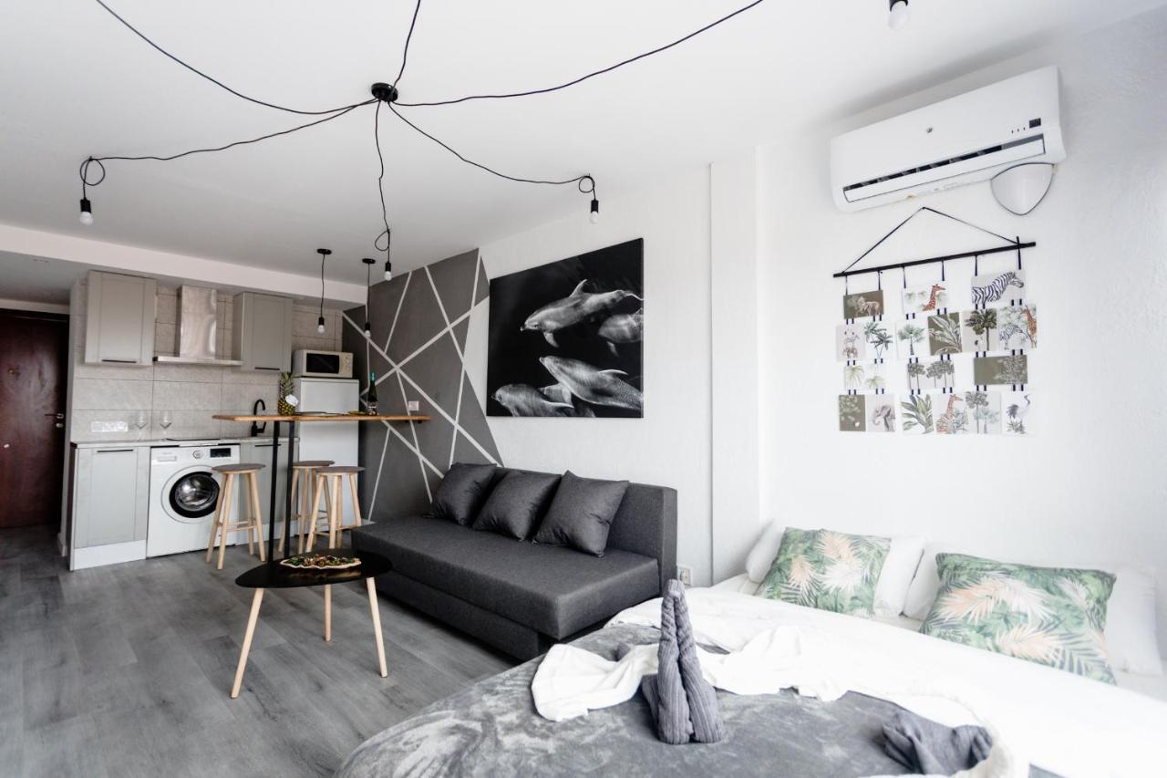 Modern Studio With See And City View 貝尼多姆 外观 照片